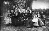 Tolstoi con i familiari