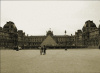 Louvre color seppia