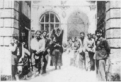 Un pellegrinaggio a Monte S. Angelo negli anni '40