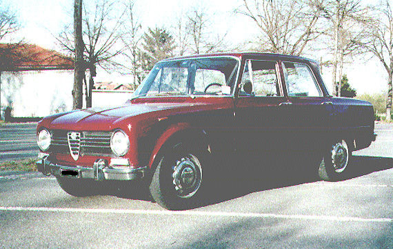  1969 il babbo possedeva a quell'epoca una onesta Fiat 1100 R bianca 