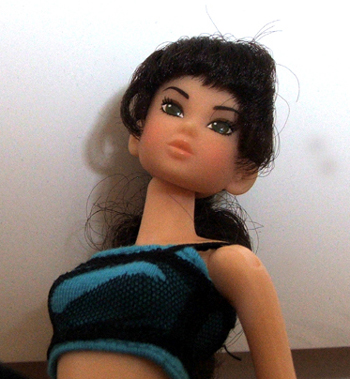 I'm Eledolls and this is my first post on momoko dolls My Momochan in