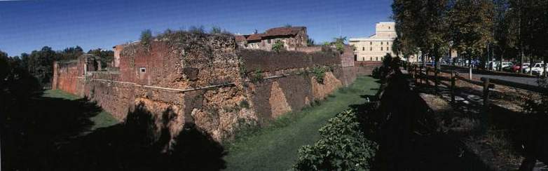 Il castello di Novara