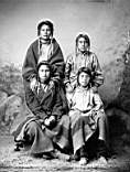 Mandan-Hidatsa-Men-1884.jpg