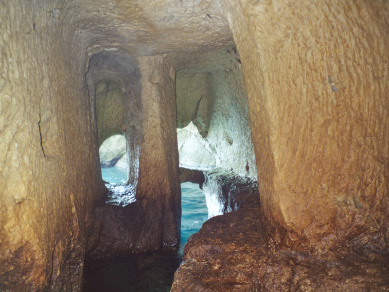 Grotte di Pilato
