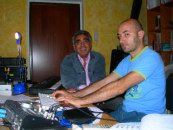 Michele Alfano e Lorenzo Poli in studio durante il mixaggio di "Quando una donna" 