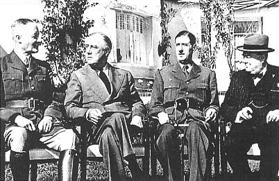 da destra Churchill De Gaulle Roosevelt
