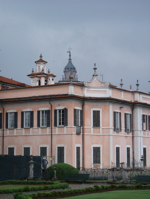 Varese, Palazzo Estense, 16 Maggio 2005, ore diciotto