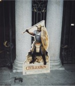 CivTour Milano 2002 - Entrata di Palazzo Visconti - 62kb