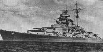 La Tirpitz in navigazione