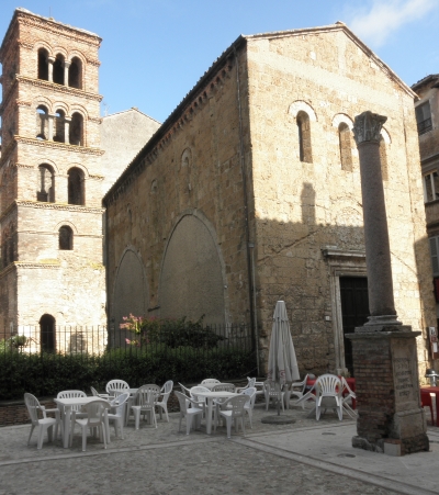 campanile con la chiesa di san Silvestro