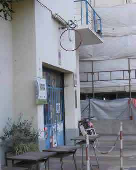 Loano (Sv): insegna inequivocabile di un negozio per assistenza alle bici.