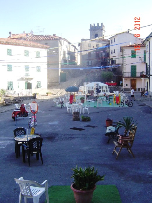 Gli scherzi in piazza