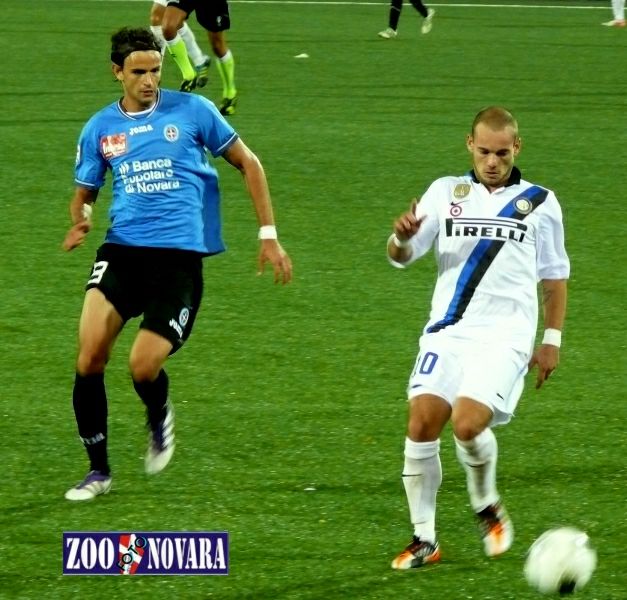 Radovanovic e Sneijder