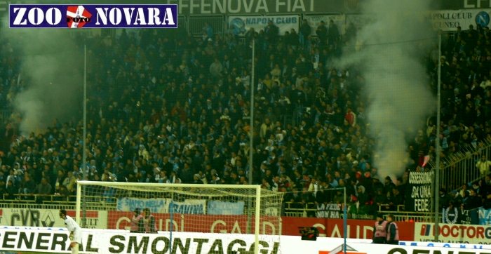 Curva napoli a Novara