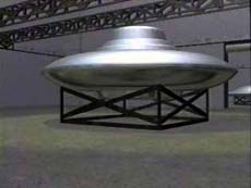 in questa sezione, tre dei modelli di UFO visti da Lazar nella sezione S-4. Notare che il terzo oggetto a destra rammenta il velivolo precipitato a Roswell.