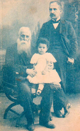 Achille Longo con figlio e nipote