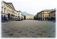 Piazza Chanoux