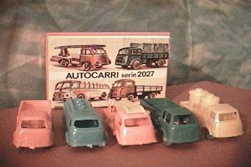 Ingap-Autocarri serie 2027 (Plastica cm 6)