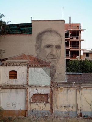 Barcelona Charcoal wall drawing by Jorge Rodriguez-Gerada