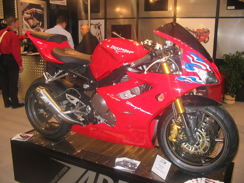 eicma06 006