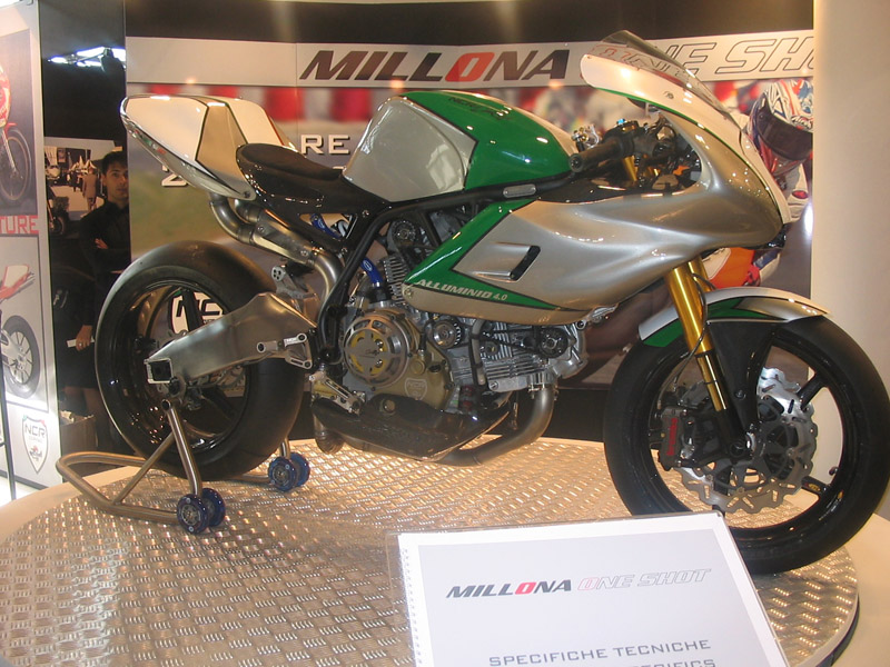 eicma06 040