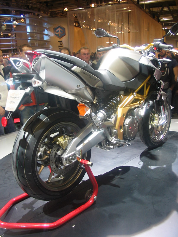 eicma06 104