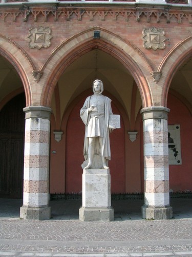 Statua n. 89