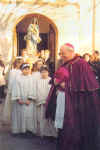 Mons. Eugenio Ravignani alla processione dell'Immacolata