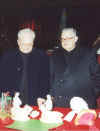 Don Gianni e don Vittorino alla mostra del Patronato
