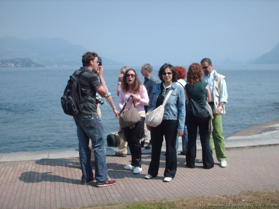 Lago Maggiore, Stresa, Isola Bella e Isola Madre, 28 aprile 2007,  il team di Setriere Colle Borgata, un anno dopo in visita al Palazzo e ai Giardini Borromeo. Un po' di nostalgia e tanta allegria!! Ci rivedremo il prossimo anno. Olimpiadi Torino 2006 - le foto piu' belle, le gare, i volontari di Sestriere Colle e Borgata. La vita, vista da dietro il palco,prima, durante e dopo l'evento che ha reso grande Torino, il Piemonte e l'Italia. Gli sport invernali, gli atleti, l'organizzazione, le strutture olimpiche come non li avete mai visti.