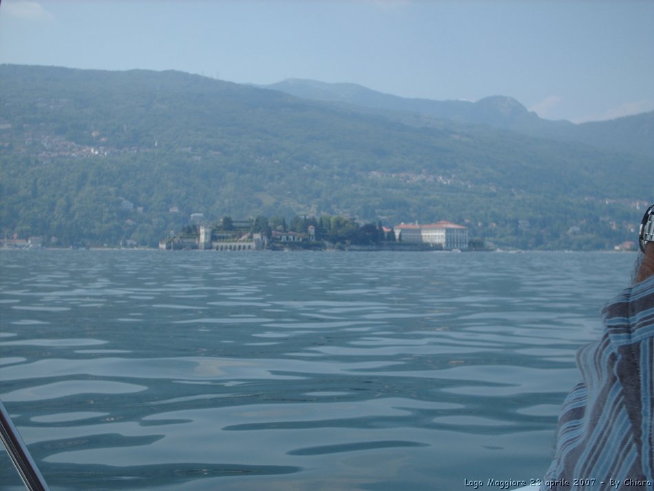 Lago Maggiore, Stresa, Isola Bella e Isola Madre, 28 aprile 2007,  il team di Setriere Colle Borgata, un anno dopo in visita al Palazzo e ai Giardini Borromeo. Un po' di nostalgia e tanta allegria!! Ci rivedremo il prossimo anno. Olimpiadi Torino 2006 - le foto piu' belle, le gare, i volontari di Sestriere Colle e Borgata. La vita, vista da dietro il palco,prima, durante e dopo l'evento che ha reso grande Torino, il Piemonte e l'Italia. Gli sport invernali, gli atleti, l'organizzazione, le strutture olimpiche come non li avete mai visti.