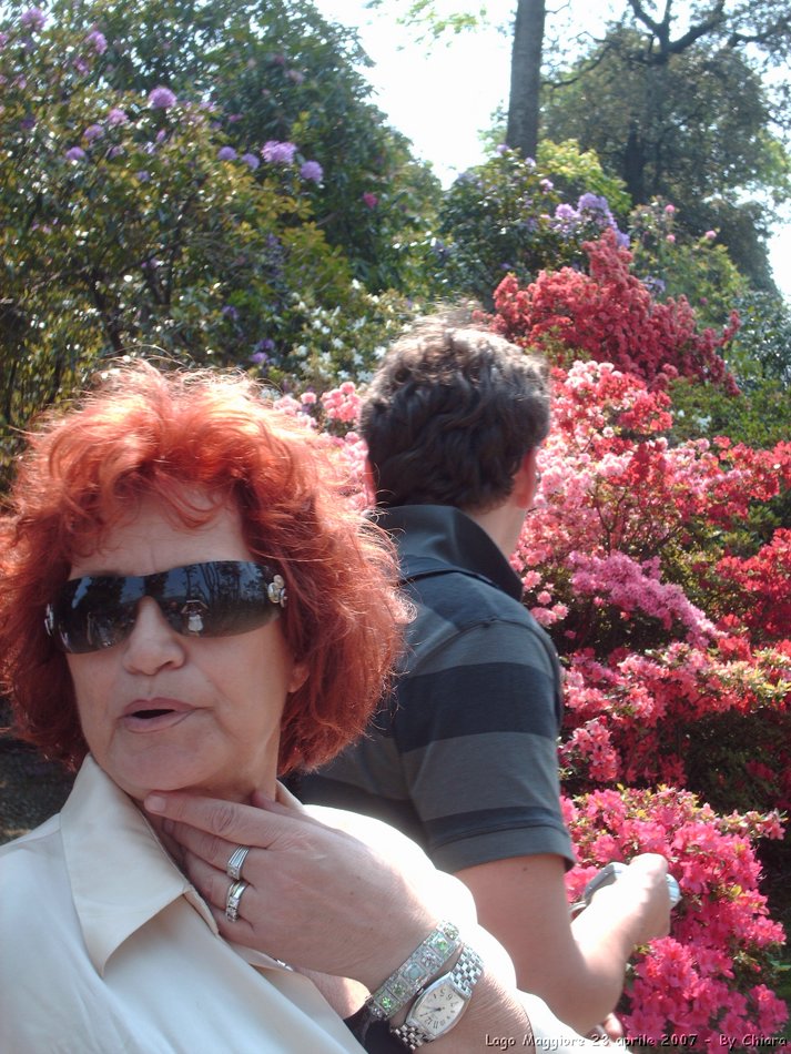 Lago Maggiore, Stresa, Isola Bella e Isola Madre, 28 aprile 2007,  il team di Setriere Colle Borgata, un anno dopo in visita al Palazzo e ai Giardini Borromeo. Un po' di nostalgia e tanta allegria!! Ci rivedremo il prossimo anno. Olimpiadi Torino 2006 - le foto piu' belle, le gare, i volontari di Sestriere Colle e Borgata. La vita, vista da dietro il palco,prima, durante e dopo l'evento che ha reso grande Torino, il Piemonte e l'Italia. Gli sport invernali, gli atleti, l'organizzazione, le strutture olimpiche come non li avete mai visti.