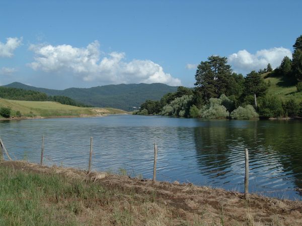 Lago Cecita, estate 2004