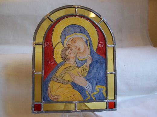 Madonna della Tenerezza
vetro dipinto montato su piombo
cm 10x10

