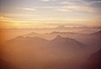 Un tramonto ripreso dai sentieri del Resegone; sullo sfondo  inconfondibile il profilo del Monte Rosa.
