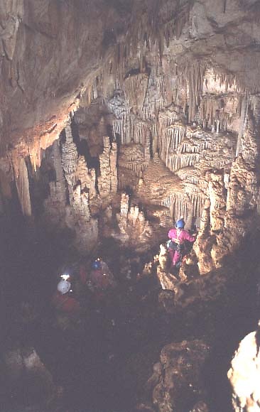 Pian della Macina Cave (S.Nicandro G.)