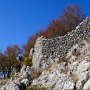Resti del castello sul monte Cavuto (Roccavecchia)