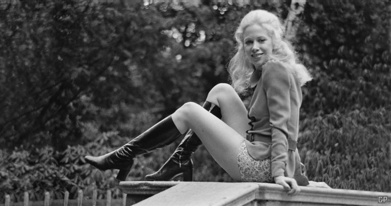 actress connie booth 1971 shorts