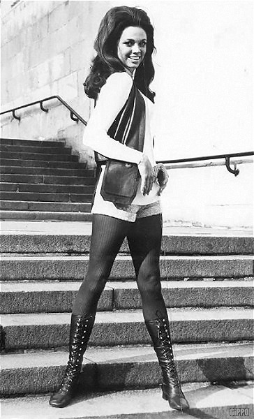 Hot pants outlet 1970s fashion