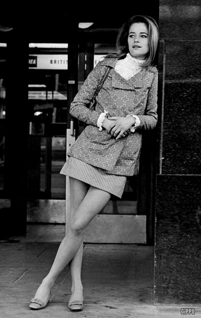 miniskirt 1966 vintage