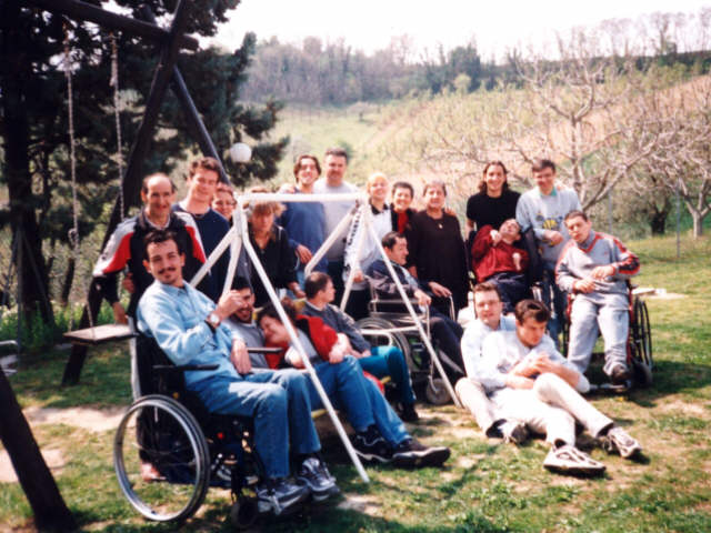 Foto di gruppo della Comunit (novembre 2002)