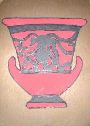 Rieleborazione di vaso greco rosso con decorazioni nere