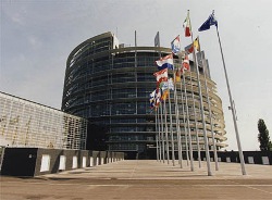 La spianata delle 15 bandiere a Strasburgo, Francia