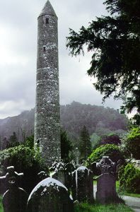La Round Tower di Glendalough