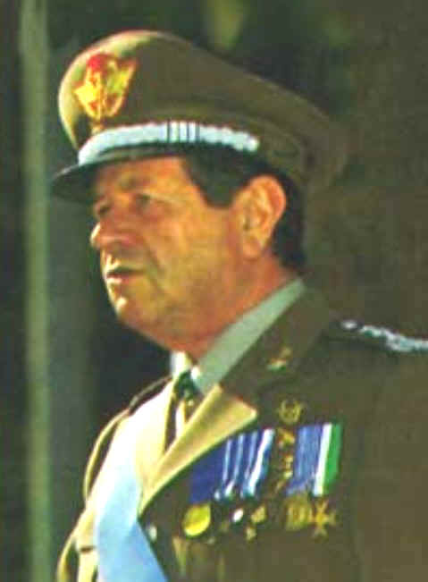 Il Gen. Floriani comandante la Guardia di Finanza