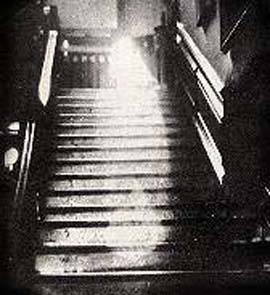 1936: Il fantasma nella Rayman Hall 
(Norfolk - Inghilterra)