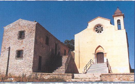 Il Santuario della Gloriosa e l'Eremo dei Frati dopo il restauro terminato nel 2001
