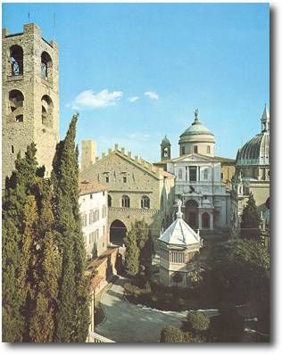 Bergamo piazza del Duomo