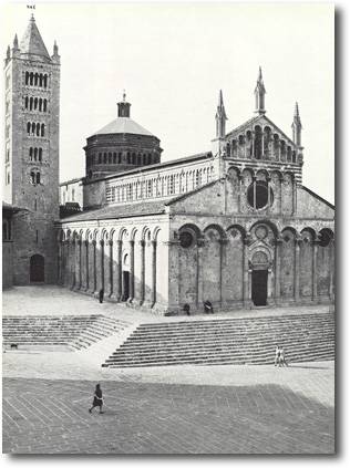 Massa Marittima piazza Garibaldi