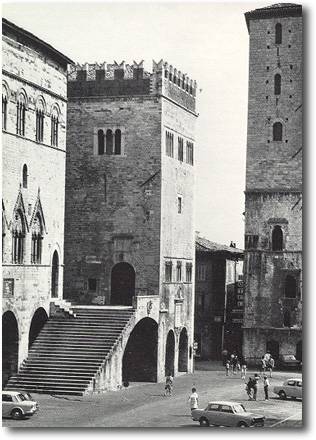 Todi piazza del Popolo